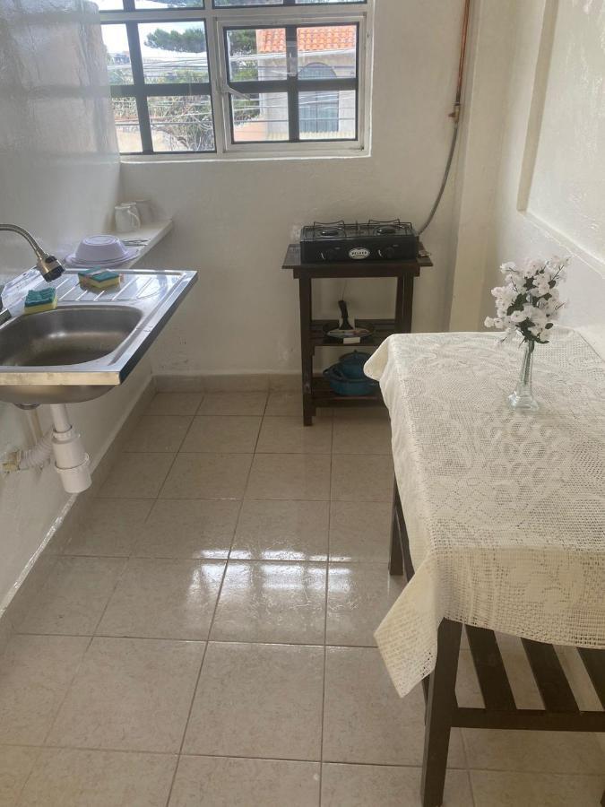 Hostal Las Quince Letras เตฮัวกัน ภายนอก รูปภาพ